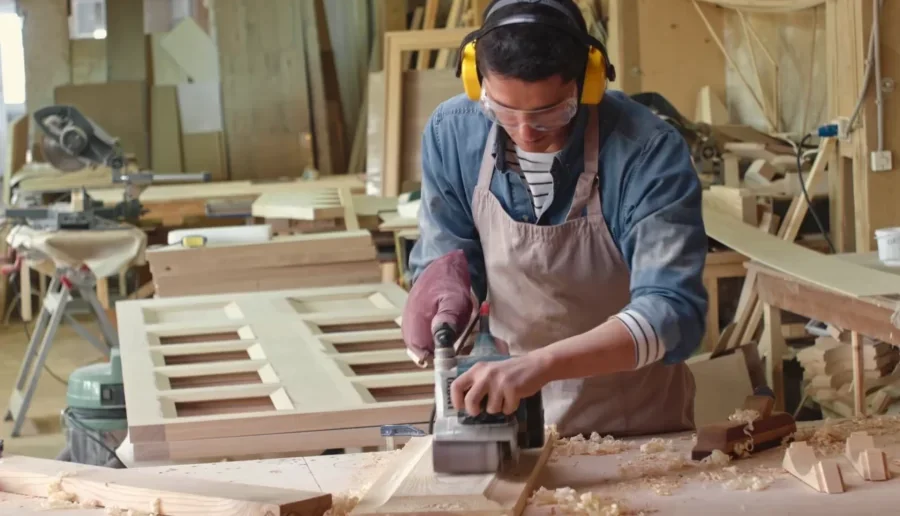 نجار في دبي 0552140477 | تصليح اثاث وتفصيل وتركيب ابواب وخزائن 8 نجار دبي