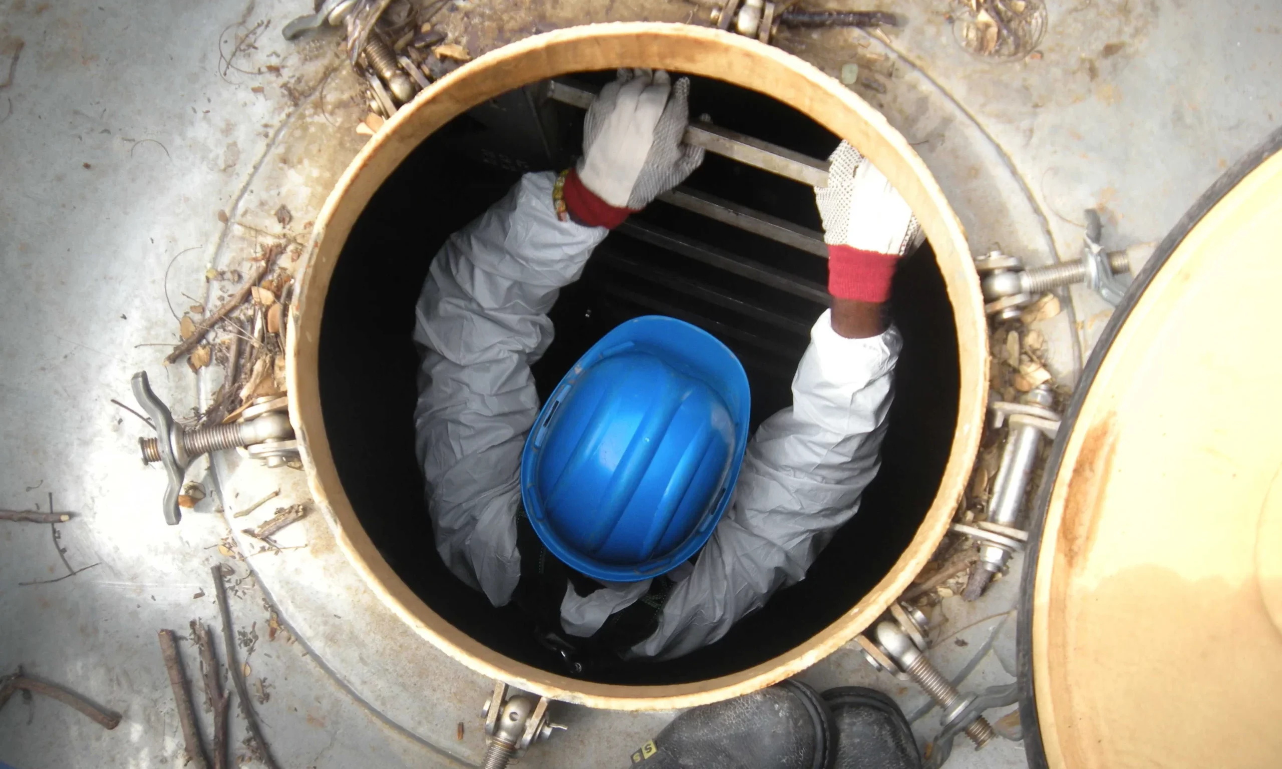 تبريد خزانات المياه في راس الخيمة 2 تبريد خزانات المياه في راس الخيمة